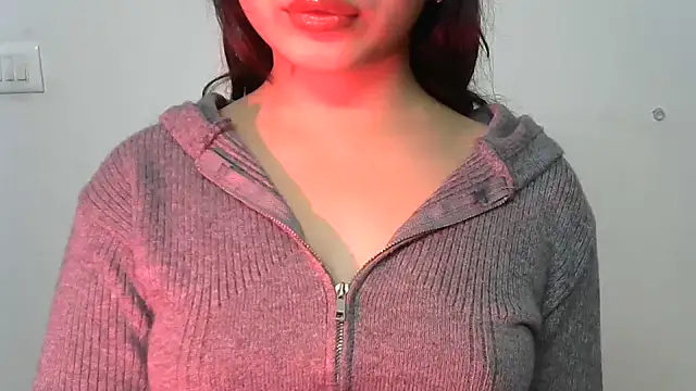 amrita2210 online show from February 28, 2026, 9:05 pm