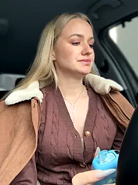 Devill Angel  online show from November 19, 2025, 9:53 am