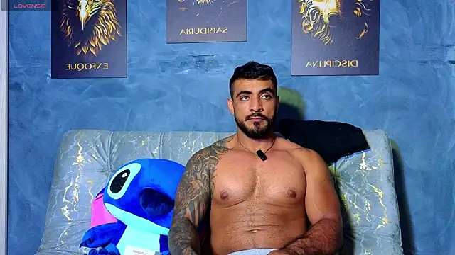 Snapshot of ERIC_HARRISON chatting on October 16, 2025, 4:57 am ERIC HARRISON online show from October 16, 2025, 4:57 am