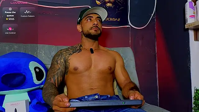 ERIC HARRISON online show from March 8, 2026, 9:51 pm