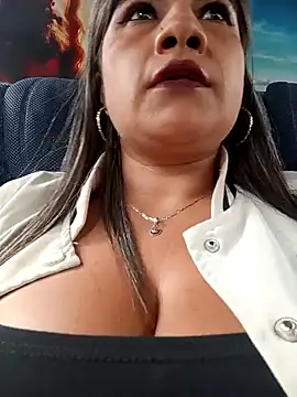 Hannahcandyy online show from February 3, 2025, 6:07 pm