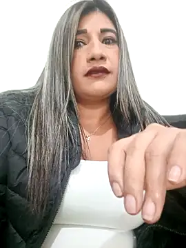 Hannahcandyy online show from March 1, 2025, 9:04 pm