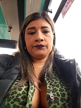 Hannahcandyy online show from March 5, 2025, 2:34 pm