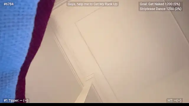 Snapshot of Heidi11 chatting on December 8, 2024, 8:30 am Heidi11 online show from December 8, 2024, 8:30 am