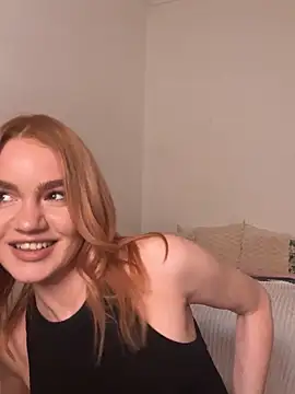 Snapshot of Heidi11 chatting on January 27, 2025, 10:16 am Heidi11 online show from January 27, 2025, 10:16 am