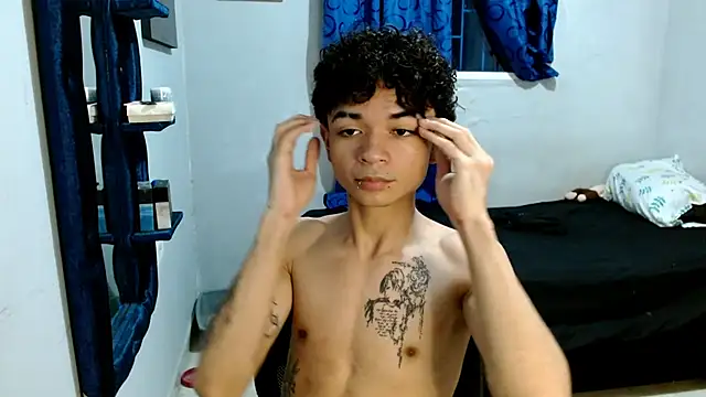 Snapshot of Lovebeng_ chatting on February 19, 2025, 11:25 pm Lovebeng online show from February 19, 2025, 11:25 pm