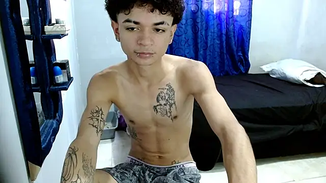 Snapshot of Lovebeng_ chatting on March 3, 2025, 6:55 pm Lovebeng online show from March 3, 2025, 6:55 pm