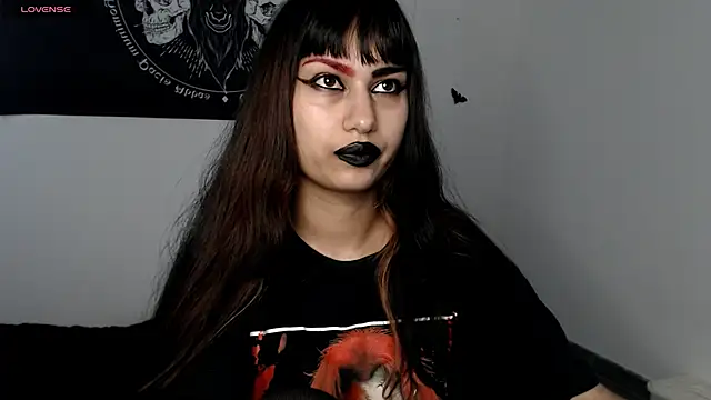 Snapshot of Little-Lucifer chatting on November 29, 2025, 9:07 pm Little-Lucifer online show from November 29, 2025, 9:07 pm