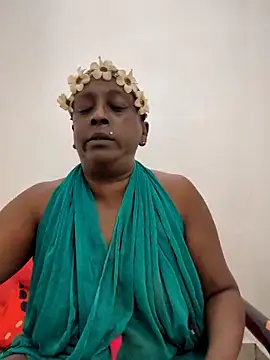 mamakarma1403 online show from June 3, 2026, 2:08 pm