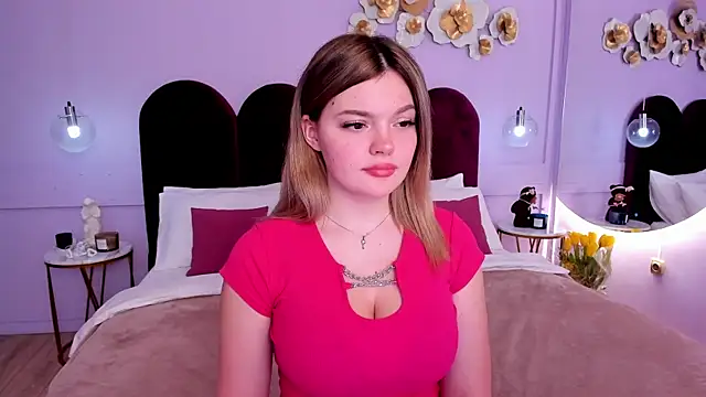 Snapshot of ZaraBloom chatting on March 10, 2025, 2:06 am ZaraBloom online show from March 10, 2025, 2:06 am