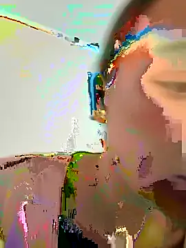 AliceBrayan online show from October 7, 2025, 5:04 am