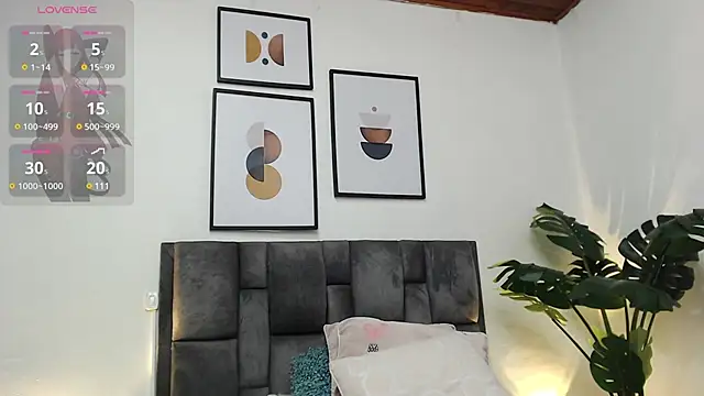 Snapshot of samy_l chatting on January 22, 2025, 2:14 pm samy l online show from January 22, 2025, 2:14 pm