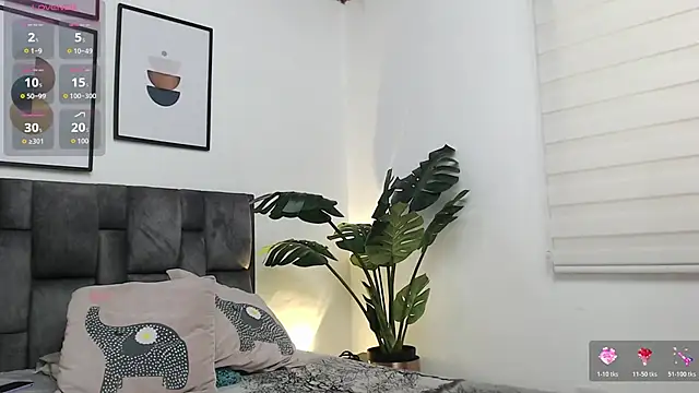 Snapshot of samy_l chatting on March 3, 2026, 1:17 pm samy l online show from March 3, 2026, 1:17 pm