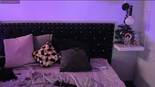 Ghosty Doll online show from December 14, 2025, 1:16 pm