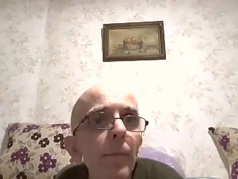 mariusica1xh online show from January 10, 2025, 11:39 pm