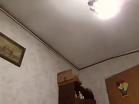 mariusica1xh online show from October 8, 2025, 12:30 am