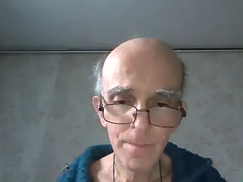 mariusica1xh online show from October 26, 2025, 2:34 pm