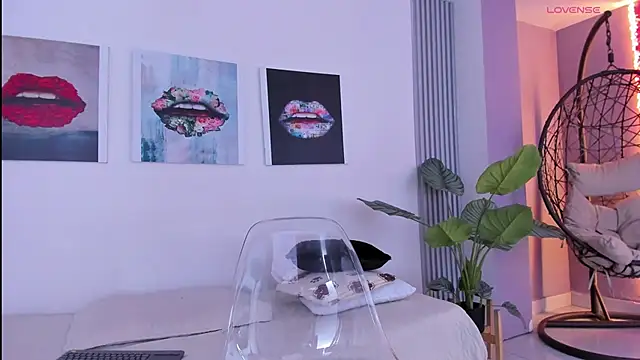 Angela donnato online show from November 8, 2025, 3:50 am