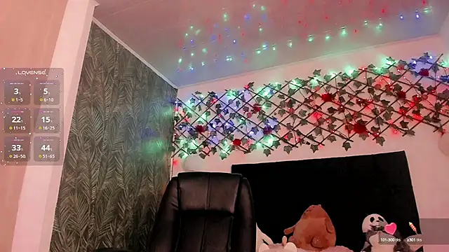 Lilith Miller21 online show from September 28, 2025, 8:25 pm