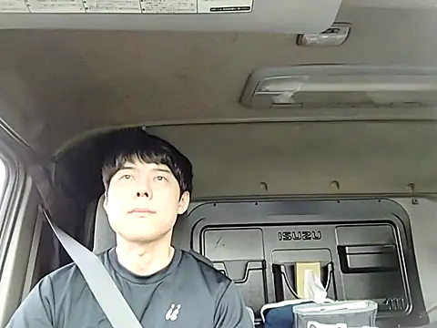 whitebriefboy online show from May 25, 2026, 9:43 pm