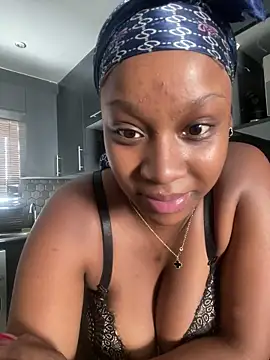 Candy Love 18 online show from February 20, 2026, 9:10 am