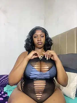 Candy Love 18 online show from July 12, 2026, 4:53 pm