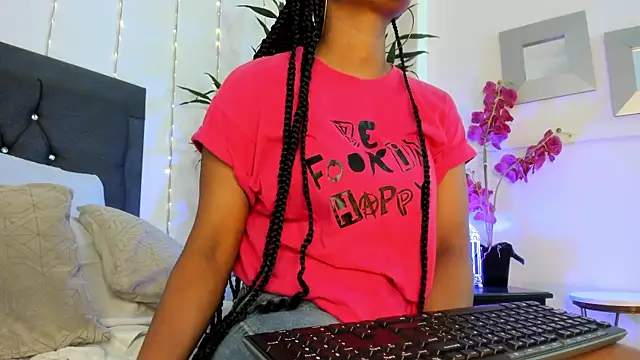 Snapshot of ebony_hot1 chatting on December 3, 2024, 2:16 pm ebony hot1 online show from December 3, 2024, 2:16 pm