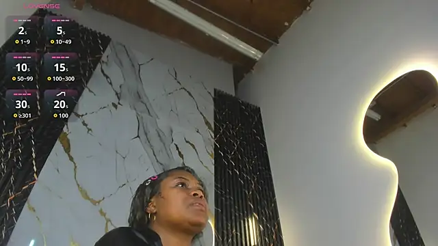 ebony hot1 online show from October 25, 2025, 10:04 pm