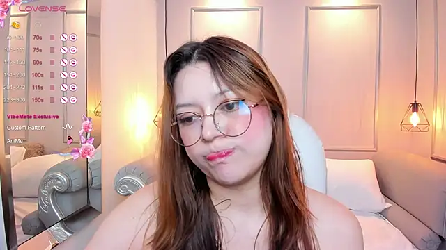 Snapshot of Lanna18 chatting on February 21, 2025, 2:59 pm Lanna18 online show from February 21, 2025, 2:59 pm