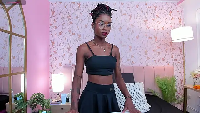 amber-hill online show from January 28, 2025, 7:10 pm