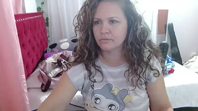 helenca43 online show from October 24, 2025, 10:00 am