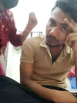 Snapshot of riya190 chatting on December 26, 2024, 8:39 am riya190 online show from December 26, 2024, 8:39 am