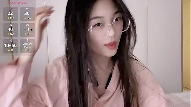 Snapshot of Sweet-Angel999 chatting on March 5, 2025, 6:12 pm Sweet-Angel999 online show from March 5, 2025, 6:12 pm