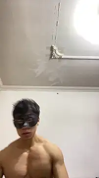 shuai321 online show from December 5, 2024, 2:22 pm