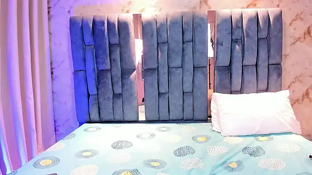 RoseTaylor   online show from March 1, 2026, 5:09 am