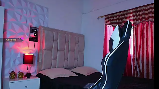 Snapshot of santyago_taylor chatting on January 5, 2025, 9:03 pm santyago taylor online show from January 5, 2025, 9:03 pm