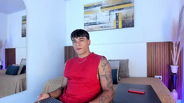 LuciferM Star online show from January 14, 2026, 2:39 am