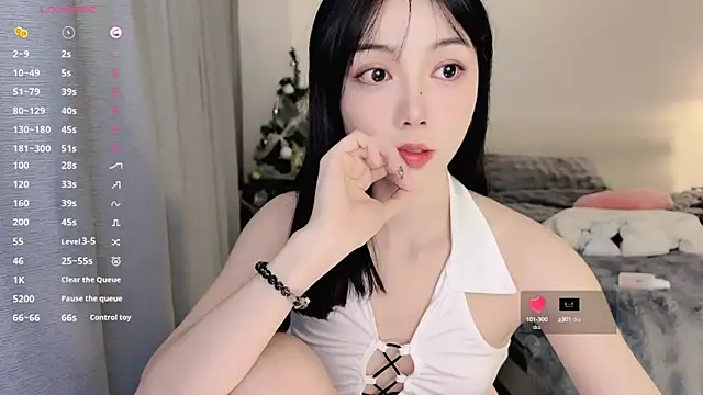 Snapshot of Fish__ chatting on January 18, 2025, 6:10 pm Fish online show from January 18, 2025, 6:10 pm