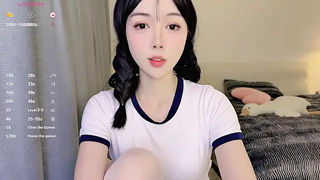 Snapshot of Fish__ chatting on February 1, 2025, 5:05 pm Fish online show from February 1, 2025, 5:05 pm