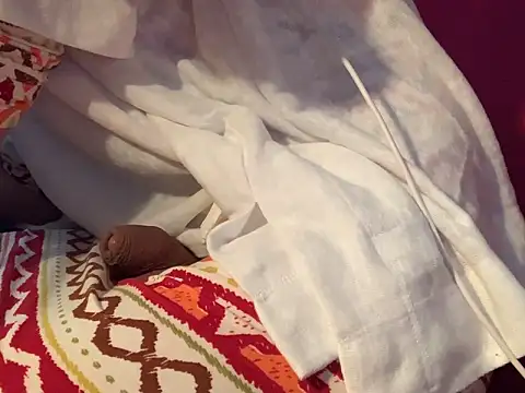 Snapshot of skatebored chatting on January 14, 2025, 6:07 pm skatebored online show from January 14, 2025, 6:07 pm