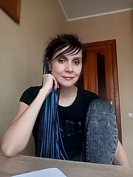 Snapshot of Francenia_lolis chatting on October 28, 2025, 11:03 am Francenia lolis online show from October 28, 2025, 11:03 am