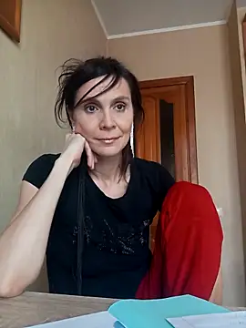 Snapshot of Francenia_lolis chatting on February 17, 2026, 10:23 am Francenia lolis online show from February 17, 2026, 10:23 am