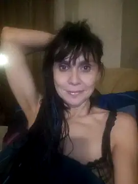 Snapshot of Francenia_lolis chatting on March 17, 2026, 6:44 pm Francenia lolis online show from March 17, 2026, 6:44 pm