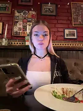 -Sexy Barbie- online show from December 22, 2024, 12:05 pm