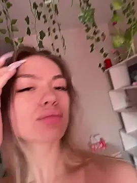 -Sexy Barbie- online show from March 12, 2025, 3:13 am