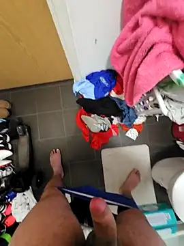 Snapshot of eric69_69 chatting on March 6, 2025, 6:30 am eric69 69 online show from March 6, 2025, 6:30 am