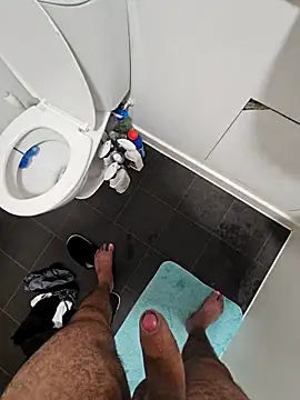 Snapshot of eric69_69 chatting on October 31, 2025, 8:21 pm eric69 69 online show from October 31, 2025, 8:21 pm