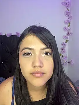 alisson carolina73 online show from March 11, 2025, 4:10 am