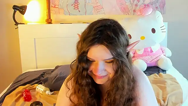 Snapshot of kuraii1_ chatting on December 30, 2024, 6:53 am kuraii1 online show from December 30, 2024, 6:53 am