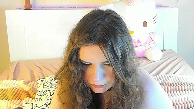 Snapshot of kuraii1_ chatting on January 27, 2025, 3:15 am kuraii1 online show from January 27, 2025, 3:15 am